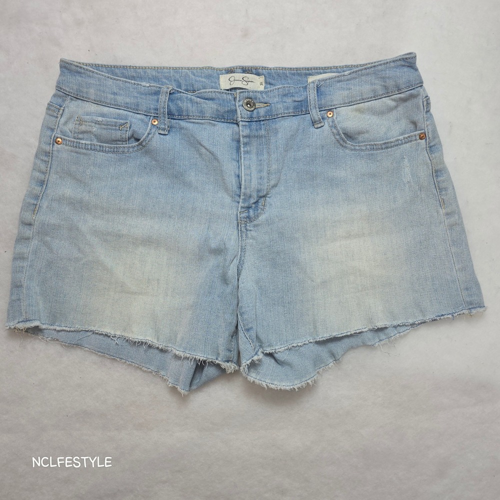 Jessica Simpson Forever Short Womens 32 Light Wash Denim Cutoff Jean Shorts